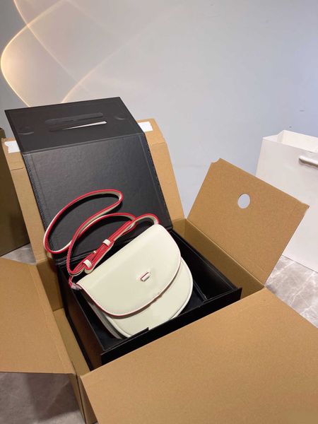 ladies handbags retro style bags classic envelope mini size bag with metal letter buckle women cute purse multicolor purses
ladies handbags retro style bags classic envelope mini size bag with metal letter buckle women cute purse multicolor purses