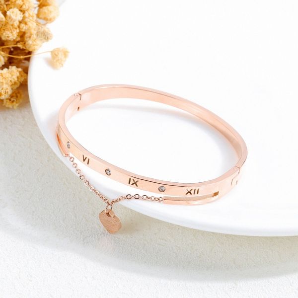 designer bracelets luxury jewelry women bangle classic titanium steel roman numerals love heart charm bracelets does not lose color non-alle, Black
designer bracelets luxury jewelry women bangle classic titanium steel roman numerals love heart charm bracelets does not lose color non-alle, Black
