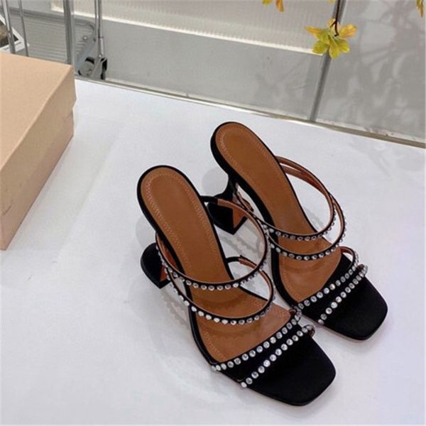 fashionable sandal female leisure high-heeled shoes crystal decorative ribbon hollow slippers, Black
fashionable sandal female leisure high-heeled shoes crystal decorative ribbon hollow slippers, Black
