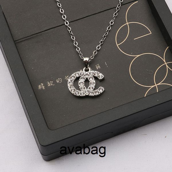 19style luxury designer double letter pendant necklaces 18k gold plated crysatl pearl rhinestone sweater necklace for women wedding party e1, Silver
19style luxury designer double letter pendant necklaces 18k gold plated crysatl pearl rhinestone sweater necklace for women wedding party e1, Silver