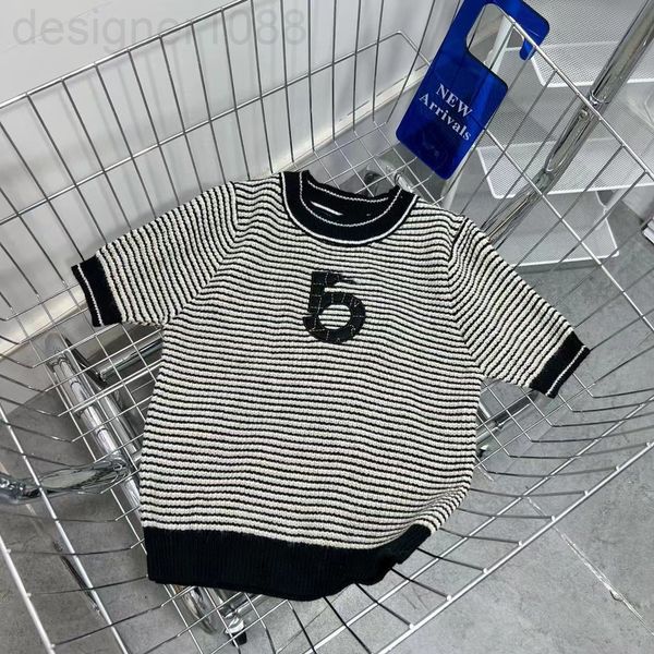 women's t-shirt designer spring and summer new xiaoxiangfeng no. 5 digital suede embroidery fixed dyeing black white stripes contrast c
women's t-shirt designer spring and summer new xiaoxiangfeng no. 5 digital suede embroidery fixed dyeing black white stripes contrast c