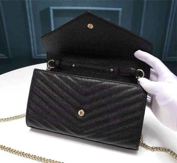 fashion ladies one shoulder messenger bag leather casual wallet luxury gold silver chain
fashion ladies one shoulder messenger bag leather casual wallet luxury gold silver chain