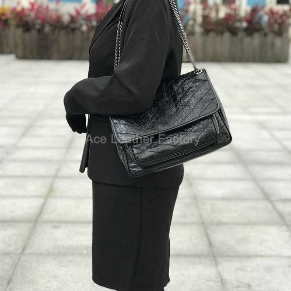 fashion designer bag 28cm factory directly sales 8a quality bags for women chain bag y498894
fashion designer bag 28cm factory directly sales 8a quality bags for women chain bag y498894