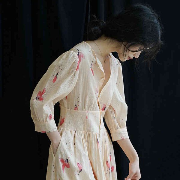 casual dresses spring and summer 2022 temperament french oil painting broken flower tea break bubble sleeve waist closing dress s9z4, Black;gray
casual dresses spring and summer 2022 temperament french oil painting broken flower tea break bubble sleeve waist closing dress s9z4, Black;gray