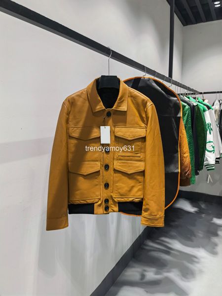 men's jackets lambskin lapel denim leather jacket lapel solid color loose straight hem autumn casual yellow coat, Black;brown
men's jackets lambskin lapel denim leather jacket lapel solid color loose straight hem autumn casual yellow coat, Black;brown
