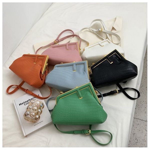 62% off 2022 trendy s summer new crossbody buckle elegant and versatile ins single shoulder women's bag
62% off 2022 trendy s summer new crossbody buckle elegant and versatile ins single shoulder women's bag