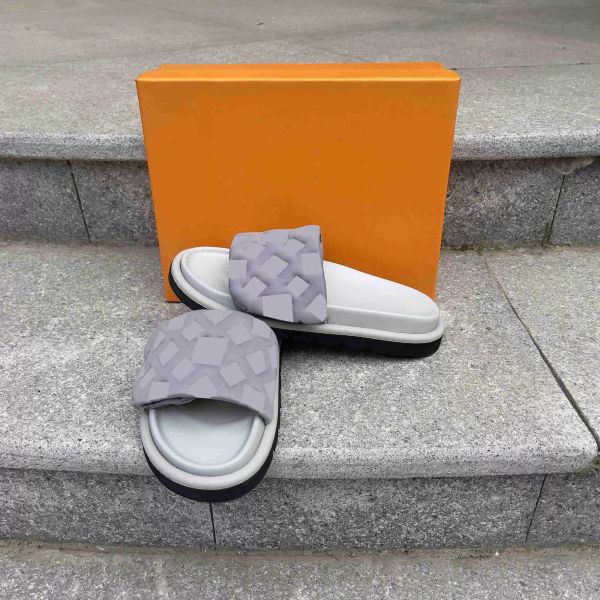 pool pillow women slippers thong sandals sandal flat bow spikes leather platform slipper woman flip-flops, Black
pool pillow women slippers thong sandals sandal flat bow spikes leather platform slipper woman flip-flops, Black