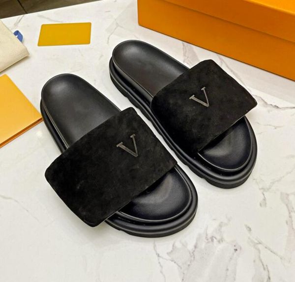 2022 men women fashion slippers latest pool pillow comfort mules ladies summer vibrant sandals puffy style classic slides 35-43 dhl, Black
2022 men women fashion slippers latest pool pillow comfort mules ladies summer vibrant sandals puffy style classic slides 35-43 dhl, Black