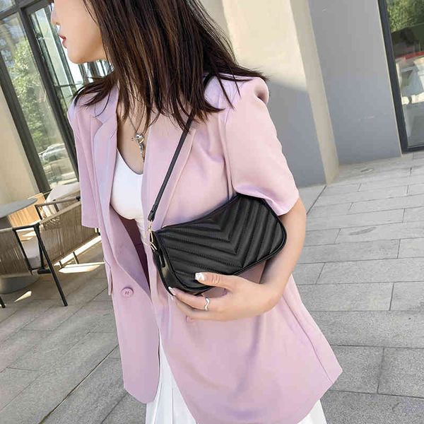 summer embroidery bag new simple one shoulder armpit bag candy color style diagonal bag
summer embroidery bag new simple one shoulder armpit bag candy color style diagonal bag