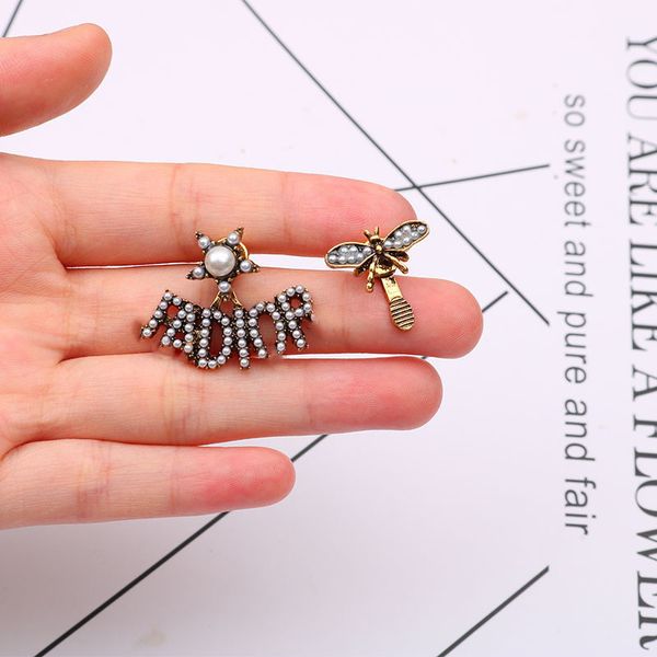 stud charm 18k gold plated 925 silver luxury designer alphabet geometric women's round crystal rhinestone pearl dgearrings wedding part, Golden;silver
stud charm 18k gold plated 925 silver luxury designer alphabet geometric women's round crystal rhinestone pearl dgearrings wedding part, Golden;silver