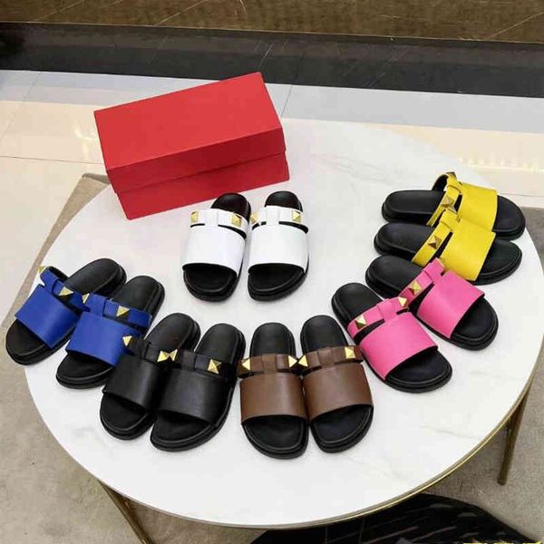 slippers women wear flat bottomed and versatile leather beach flat bottomed rivet beach flip flops outdoor sandals in summer, Black
slippers women wear flat bottomed and versatile leather beach flat bottomed rivet beach flip flops outdoor sandals in summer, Black