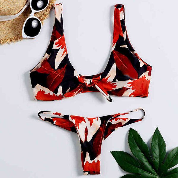split bikini spring swimsuit printed, White;black
split bikini spring swimsuit printed, White;black