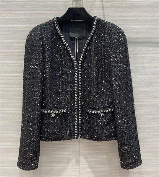 european and american women's wear spring 2022 new single-breasted black v-neck fashion fine button tweed coat
european and american women's wear spring 2022 new single-breasted black v-neck fashion fine button tweed coat