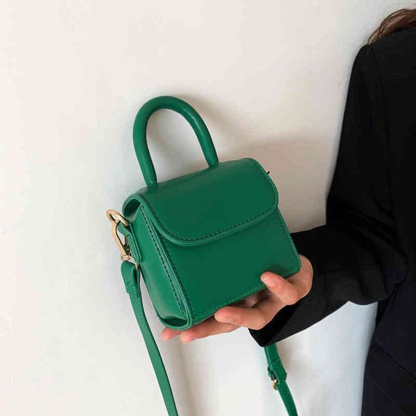 new fashion korean version solid small square chocolate color children's portable messenger lipstick women's bag luxury designer
new fashion korean version solid small square chocolate color children's portable messenger lipstick women's bag luxury designer