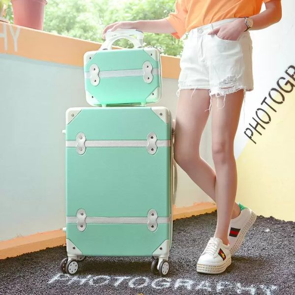 suitcases classical retro rolling luggage with cosmetic bag for women travel carry on trolley suitcase spinner wheel 20"22"24"
suitcases classical retro rolling luggage with cosmetic bag for women travel carry on trolley suitcase spinner wheel 20"22"24"
