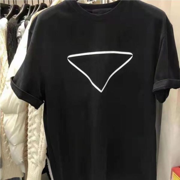 2022 womens mens t shirts designers letter frame printed fashion women t-shirt cotton casual tees short sleeve luxurys clothing tshirts, White
2022 womens mens t shirts designers letter frame printed fashion women t-shirt cotton casual tees short sleeve luxurys clothing tshirts, White