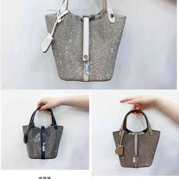 women luxurys designers shoulder bags net red rivet brand full diamond women's flash portable messenger bucket cabbage basket zhouzhoub
women luxurys designers shoulder bags net red rivet brand full diamond women's flash portable messenger bucket cabbage basket zhouzhoub