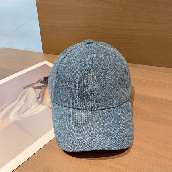 luxury designer ball cap cotton adjustable four-season general-purpose duck tongue cap for men and women, Blue;gray
luxury designer ball cap cotton adjustable four-season general-purpose duck tongue cap for men and women, Blue;gray
