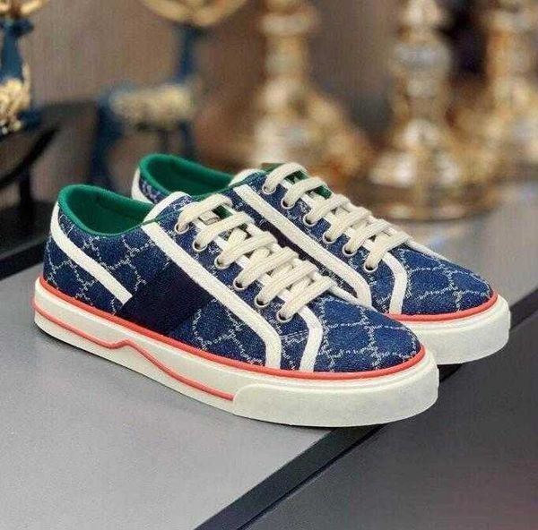 2022 designer tennis canvas shoes casual sports shoes white blue washed denim women's rubber sole embroidery retro letters, Black
2022 designer tennis canvas shoes casual sports shoes white blue washed denim women's rubber sole embroidery retro letters, Black