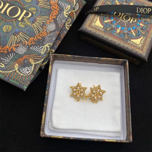fashion jewelry online 21 new letter six pointed star inlaid pearl rhinestone earrings women's versatile earrings, Golden
fashion jewelry online 21 new letter six pointed star inlaid pearl rhinestone earrings women's versatile earrings, Golden