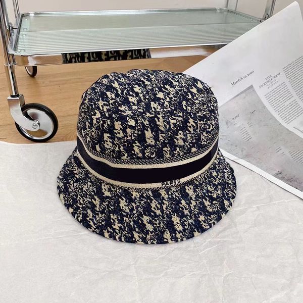 luxury designer hat bucket hat mens and womens classic old flower style embroidery technology fashion outdoor tourism leisure entertainment, Blue;gray
luxury designer hat bucket hat mens and womens classic old flower style embroidery technology fashion outdoor tourism leisure entertainment, Blue;gray