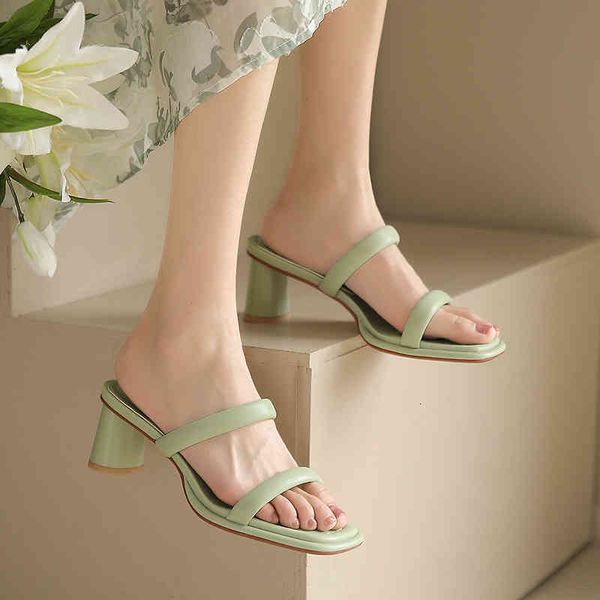 sandals two character comfortable slippers with thick heel and leaky toe summer simple korean one high-heeled fashion sandals m3dv, Black
sandals two character comfortable slippers with thick heel and leaky toe summer simple korean one high-heeled fashion sandals m3dv, Black