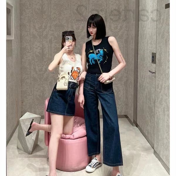 women's tanks & camis designer straight 2022 early autumn slim temperament tanabata limited knitted round neck animal jacquard sleevele, White
women's tanks & camis designer straight 2022 early autumn slim temperament tanabata limited knitted round neck animal jacquard sleevele, White