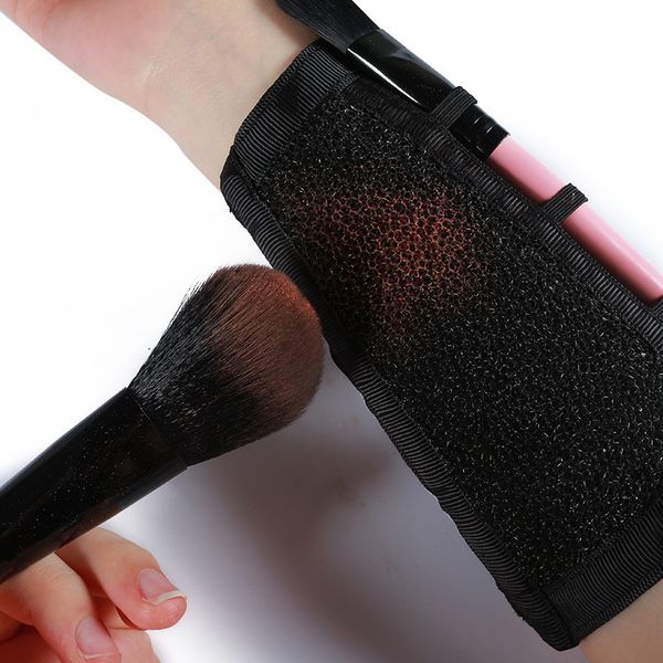 makeup brushes cleaner professional arm sponge quick eyeshadow cleaning tools 220722
makeup brushes cleaner professional arm sponge quick eyeshadow cleaning tools 220722