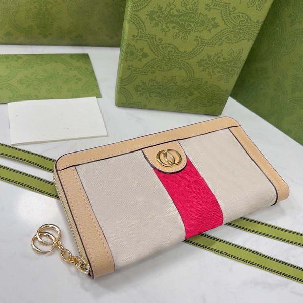2022 new designer fashion card holder print ladies wallet premium leather feel luxury classic metal belt case, Red;black
2022 new designer fashion card holder print ladies wallet premium leather feel luxury classic metal belt case, Red;black