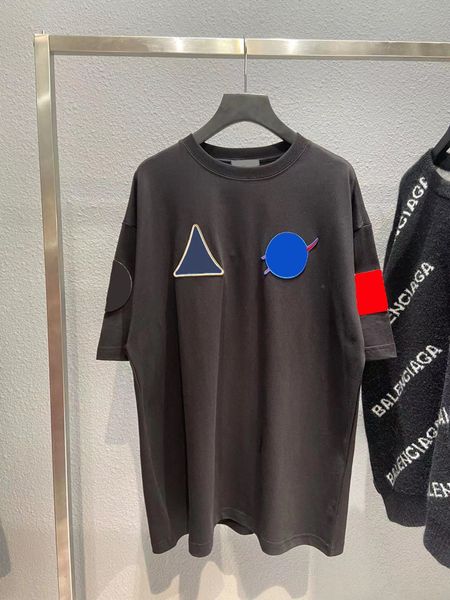2022 mens t shirt designer shirts for men women short sleeve tee clothing summer fashion man woman tshirt letter pattern printed tees crew n, Black;brown
2022 mens t shirt designer shirts for men women short sleeve tee clothing summer fashion man woman tshirt letter pattern printed tees crew n, Black;brown