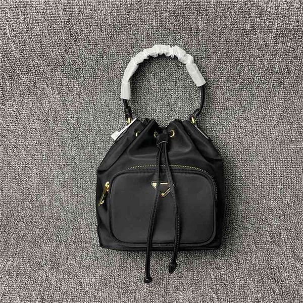 purse handbags womens autumn and winter new family drawstring bucket bag nylon cloth hand sling one shoulder messenger women's outlet45
purse handbags womens autumn and winter new family drawstring bucket bag nylon cloth hand sling one shoulder messenger women's outlet45