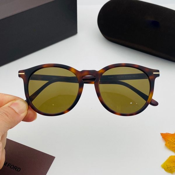 men sunglasses for women latest selling fashion sun glasses mens sunglass gafas de sol glass uv400 lens with random matching box 904, White;black
men sunglasses for women latest selling fashion sun glasses mens sunglass gafas de sol glass uv400 lens with random matching box 904, White;black