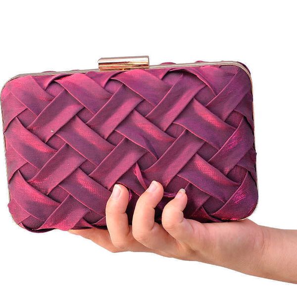 yuchengbags 2022woven ribbon dinner bag new hand cosmetics mobile phone storage bag disassembly chainhandbag
yuchengbags 2022woven ribbon dinner bag new hand cosmetics mobile phone storage bag disassembly chainhandbag