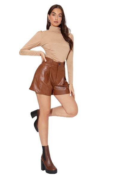 fold pleated pu leather shorts r6io#, White;black 
fold pleated pu leather shorts r6io#, White;black