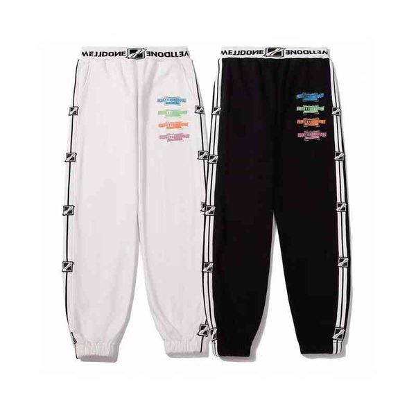 men's shorts early autumn we11 side webbing rubber brand casual pants for men and women, White;black
men's shorts early autumn we11 side webbing rubber brand casual pants for men and women, White;black