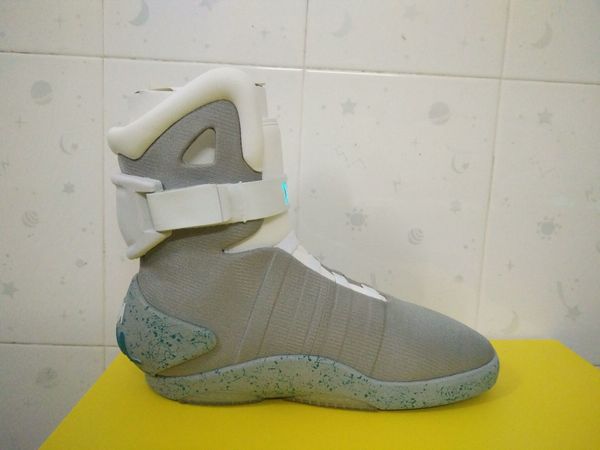 shoes back to the future men's not automatic shoelace 
shoes back to the future men's not automatic shoelace