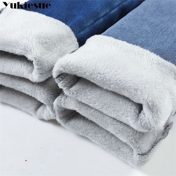 warm jeans pants for women plus size winter blue light blue solid skinny fleeces thick pencil pants with velvet denim trousers 210412
warm jeans pants for women plus size winter blue light blue solid skinny fleeces thick pencil pants with velvet denim trousers 210412