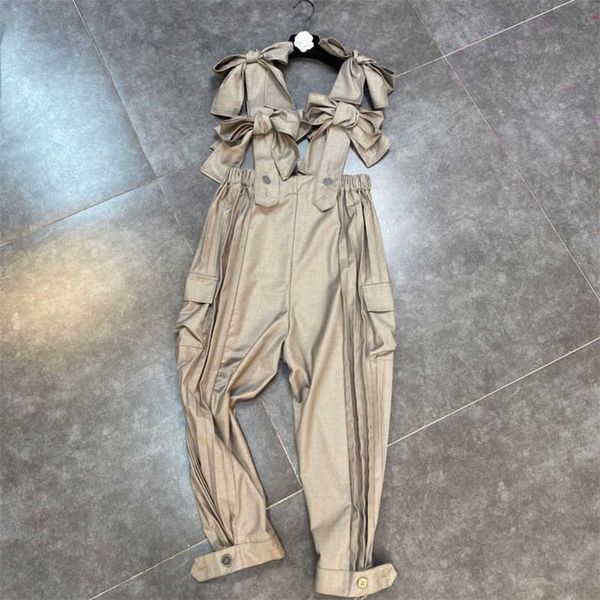 fabpop women jumpsuit solid color fashion spring summer ladies bowtie pocket khaki loose romper gb752 210709, Black;white
fabpop women jumpsuit solid color fashion spring summer ladies bowtie pocket khaki loose romper gb752 210709, Black;white