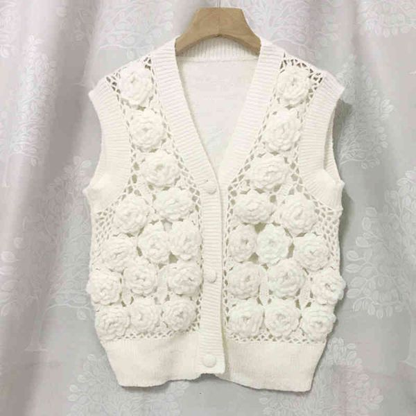 women's sweaters hand crocheted hollow out knitted vest cardigan heavy industry v-neck stitching three-dimensional flower white sweater, White;black
women's sweaters hand crocheted hollow out knitted vest cardigan heavy industry v-neck stitching three-dimensional flower white sweater, White;black