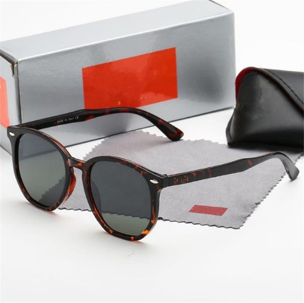 luxury designer r letter band sunglasses for men women trend retro anti-glare sunglasse, White;black
luxury designer r letter band sunglasses for men women trend retro anti-glare sunglasse, White;black