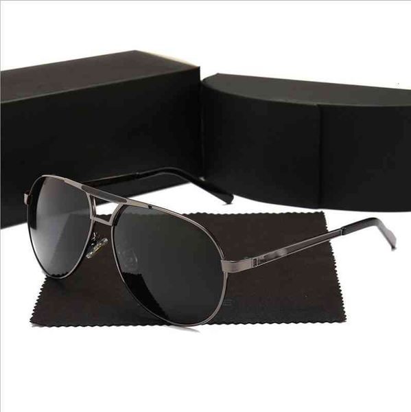 new fancy fashion men's and women's fashion street shooting sunglasses personality cool optical glass 6vuu, White;black
new fancy fashion men's and women's fashion street shooting sunglasses personality cool optical glass 6vuu, White;black