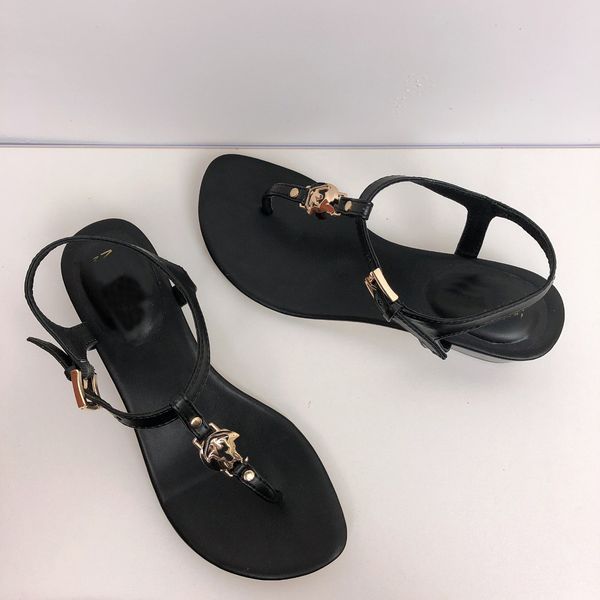 chunk mid high heel rivet leather thong sandals for lady woody designers ankle flats slippers summer brand shoes metal buckle slingback slid, Black
chunk mid high heel rivet leather thong sandals for lady woody designers ankle flats slippers summer brand shoes metal buckle slingback slid, Black
