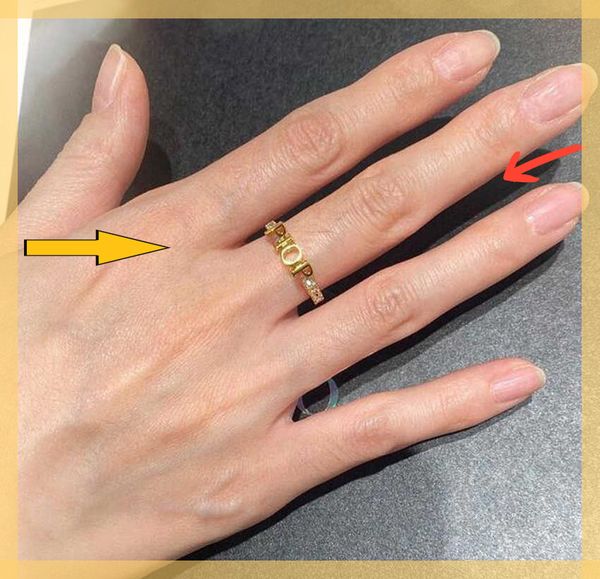 2022 fashion designer gold letter band rings bague for lady women party wedding lovers gift engagement jewelrya, Silver
2022 fashion designer gold letter band rings bague for lady women party wedding lovers gift engagement jewelrya, Silver