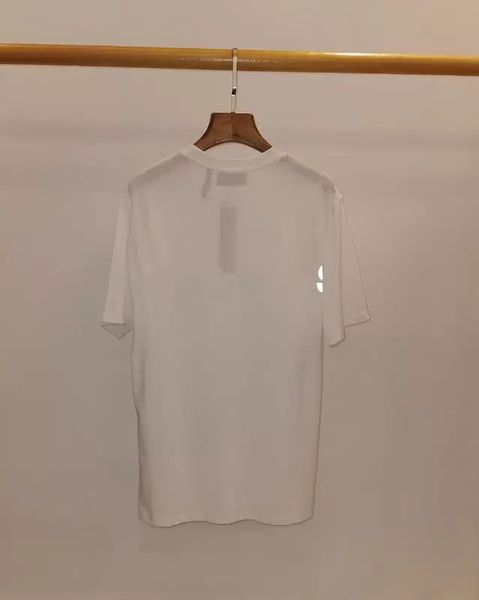 21ss designer t shirt summer mens tees 100% cotton sweatshirts chest letter laminated print designer men womens street rubber strip logo bl, White;black
21ss designer t shirt summer mens tees 100% cotton sweatshirts chest letter laminated print designer men womens street rubber strip logo bl, White;black