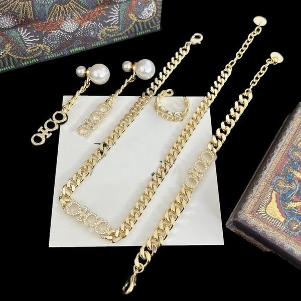 designer link chain bracelet pearl ear studs letter earrings c heart pendant necklaces diamond choker women jewelry tassel love fa2418, Black
designer link chain bracelet pearl ear studs letter earrings c heart pendant necklaces diamond choker women jewelry tassel love fa2418, Black