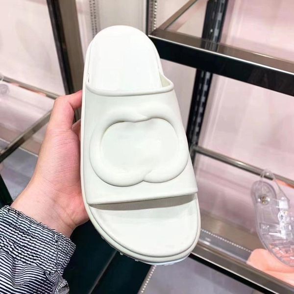 basketball shoes designer summer beach men women big head slippers fruit color feet grinding cross pool party couple matching non-slip soles
basketball shoes designer summer beach men women big head slippers fruit color feet grinding cross pool party couple matching non-slip soles