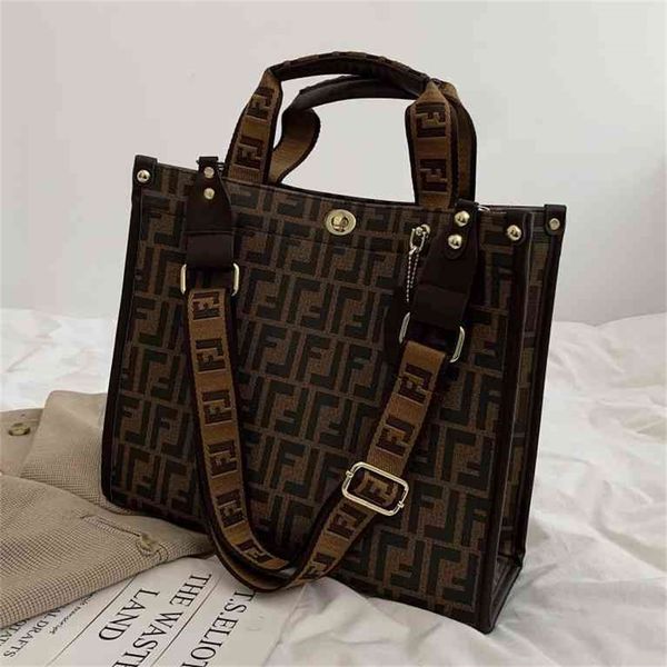 women's new fashion version fashionable atmosphere simple large capacity women's tote design purses online
women's new fashion version fashionable atmosphere simple large capacity women's tote design purses online