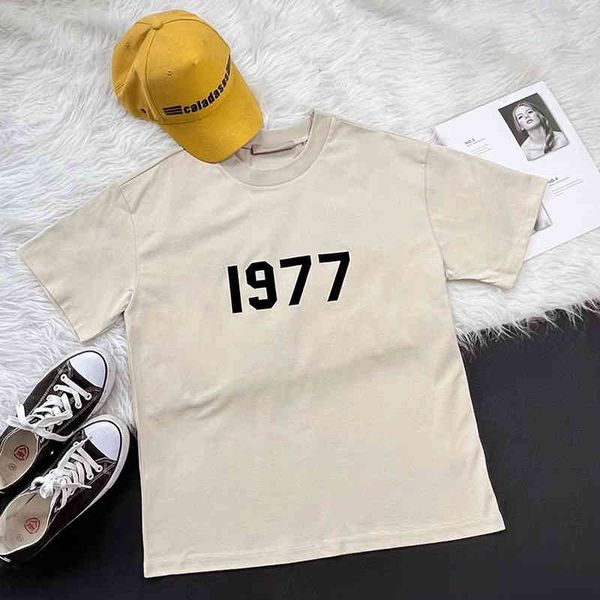 50% discount bags1977 essentials fog double thread digital print flocking letter short sleeve loose, White;black
50% discount bags1977 essentials fog double thread digital print flocking letter short sleeve loose, White;black
