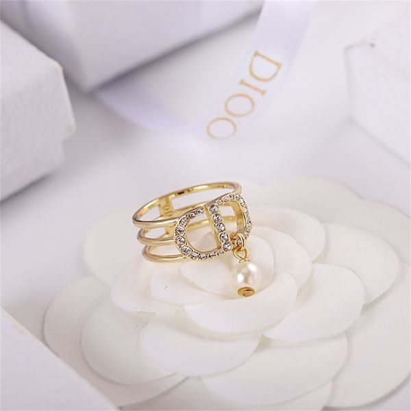 81% off factory for sale pearl high version women's net red three ring light gold hand jewelry, Silver
81% off factory for sale pearl high version women's net red three ring light gold hand jewelry, Silver