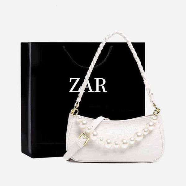 evening s 2022 pattern women's pearl handheld armpit fashion shoulder bag personalized fried dough twist braided menger bag
evening s 2022 pattern women's pearl handheld armpit fashion shoulder bag personalized fried dough twist braided menger bag